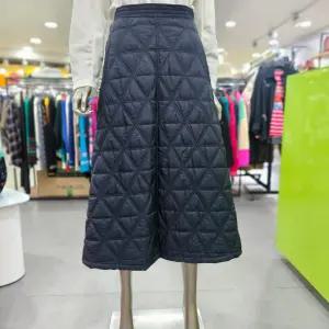 베네통/애플아울렛/트로페 퀼팅 롱 스커트 BASKA1561