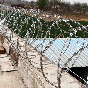 멧돼지 퇴치 철망 담장 펜스 경계용 10m 가시 울타리