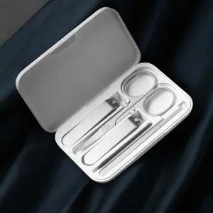 [하프클럽/]여행용 손톱 관리 발톱 케어 네일 도구 개인 위생용품 단품