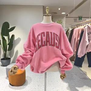 [대구백화점] [에잇컨셉]비코즈 양기모 라운드 맨투맨(C23K7FTS123)