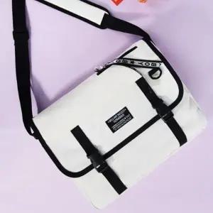 ( )캐주얼 메신저백 메신저 가방 보조 아이보리