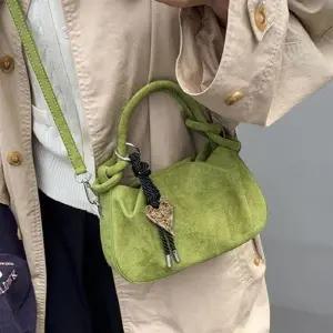 [다잇템] 여성 2WAY 사랑스러운 하트키링 로프 레더 토트백