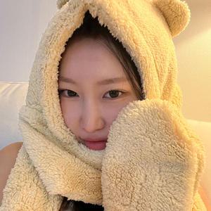 2color 곰토끼 뽀글이 겨울 방한 여성 귀달이 장갑 목도리 바라클라바