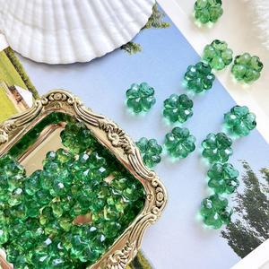 [15g]관통형 13mm 투명 그린 클로버 PAB114-8 비즈공예 악세사리재료