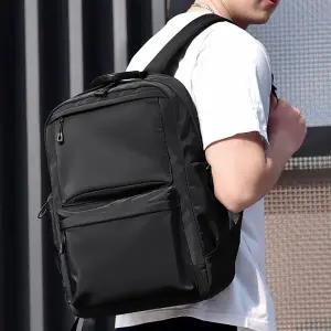 남성 백팩 출근 가방 데일리 노트북 수납 경량 가방