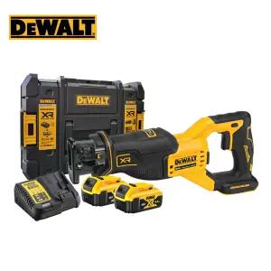디월트 DCS382P2T 충전컷소 20V 5.0AH 2팩 BL모터 원터치날교체 컷쏘 다목적톱