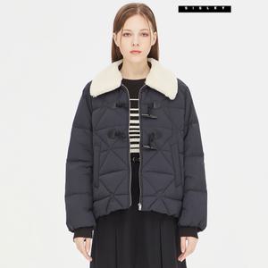 [시슬리] 퍼 카라 토글 단추 숏 패딩 SAPDC6461_DN