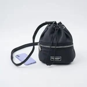 [명품] RYLE 나일론 버킷백 80905731 6962709445673192