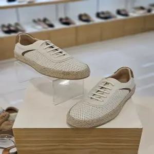 [미소페][미소페] by미소페 남성 펀칭 캐주얼 스니커즈 (3cm) 122510251 (P003683383)