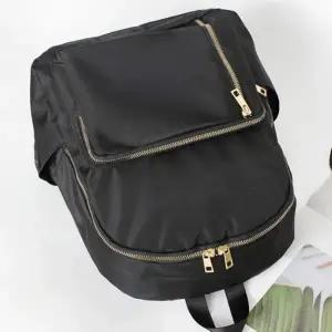 비닐 미니백팩 실버 여성 캐주얼 데일리 백팩