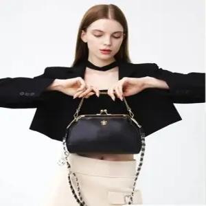 [ 직수입 정품 ] TOTUM 이태리 미니 비르지나 백