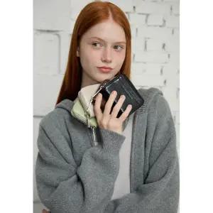 [롯데백화점]랩 CRACK ZIPPER WALLET(AQ7AW802)