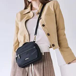 아메리칸투어리스터 여성 크로스백