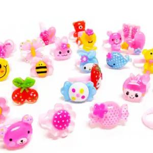 100개입 플라스틱 캐릭터반지 할로윈 초등학생 우정 액세서리