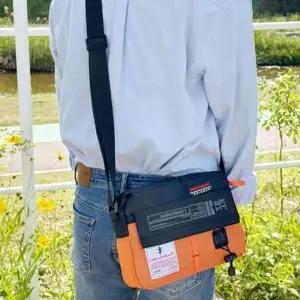 [아우트]포켓크로스백 어깨끈조절 숄더 크로스백