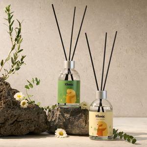 크리넥스 허그 디퓨저 고급 실내 방향제 200ml 2입