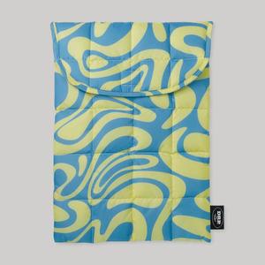 메온셀 드롭드롭드롭 15인치 노트북파우치 FLOWS AROUND ME