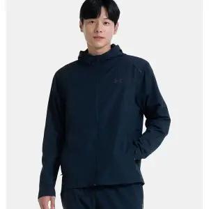 갤러리아 [언더아머] 남성 UA 론치 후드 자켓 1376795-001