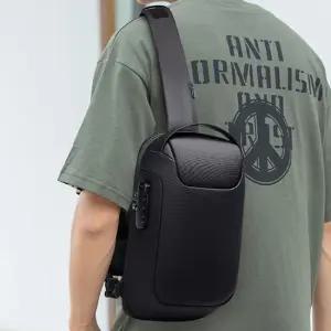 팩세이프 도난방지 크로스바디백 방수 usb포트 가방 크로스바디백 남성슬링백 블랙슬링백