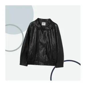 [국내매장정품] 에잇세컨즈 8SECONDS 하이넥 레더 퀼팅 블루종 블랙 115X3ZAY15 129983