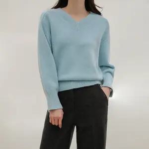 바몬브이넥니트