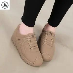 [애슬릿] 여성 발 편한 운동화 데일리 러닝화 캐주얼 심플