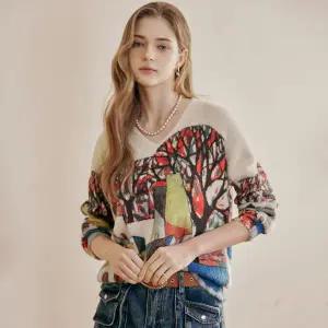 [마쟈]빌리지 일러스트 프린트 헤어리 브이넥 니트