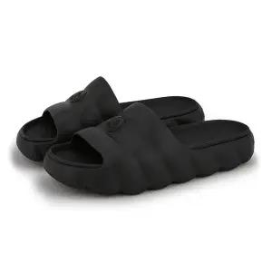 [몽클레르] 몽클레어 남성 릴로 블랙 슬리퍼 4C00040 M2559 999