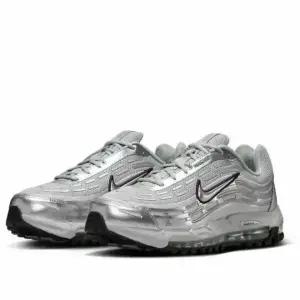 나이키 에어맥스 TL 2.5 메탈릭 실버 HM8818-001 국내매장판