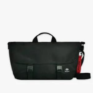 컴포트 메신져백 GEE238-714 블랙