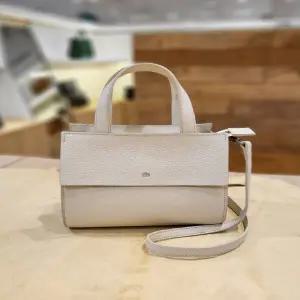 [리틀파머스] 엠보 미니토트겸 크로스백 1L5AHB3895I2