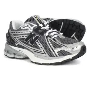 뉴발란스 1906 그레이 실버 메탈릭 남자 운동화 U1906RCG