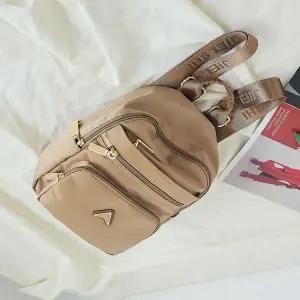 [콩심팥심]여성 여자 대학생 직장인 가벼운 백팩 여행 가방