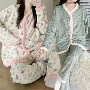 이너퀸 프리수 여성용 오픈형 노카라 버블 플라워 토끼 래빗 겨울 수면 극세사 밍크 버튼형 셔츠형 브이넥 잠옷 바지 세트 버블래빗세트