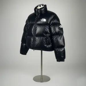 [노스페이스] 화이트라벨 여성 엘라 다운 자켓 (RDS) NJ1DR82J