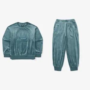 휠라 키즈 벨로아 맨투맨 팬츠 상하 세트 FK2FSF4201X GTL