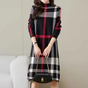 [까르죠아]크리스마스 체크 원피스 겨울 가을 폴라 여자 미시의류 50대여성의류