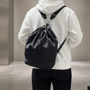 2way 나일론 방수 크로스 겸용 조임 끈 홀딩 백팩 2컬러 WFKMJ8Z