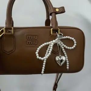 [하프클럽/]키링 리본 인기 진주 베스트 가방 백참