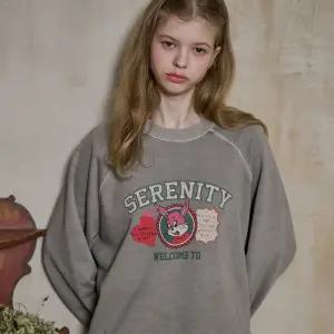 세레니티 레글런 피그먼트 맨투맨 고스트그레이