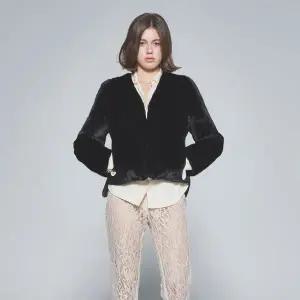 [사바티에](강남점)25FW 슬라이트 쉬어드 밍크 자켓_BLACK (J62522SS) RE-ORDER