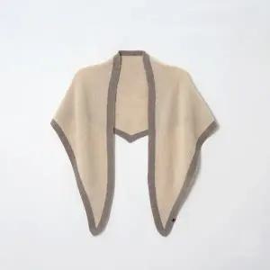 보디오스 몽골 캐시미어100 트라이앵글 사이드라인 삼각숄[12001c2-4]