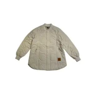 [셀러허브][네파] 25F/W 써모퍼프 미드 패딩 블버 자켓 _ 7L60969 (S40729497)