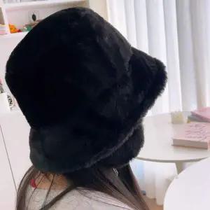 [콩심팥심]데일리 꾸안꾸 여성 귀여운 퍼 뿜뿜 버킷햇 블랙 털버킷햇