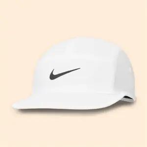 볼캡 모자 드라이핏 언스트럭처 스우시 FB5624-100