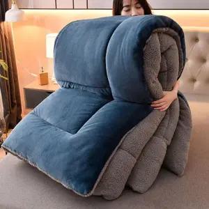 겨울 이불 따뜻한 두꺼운 포근한 극세사 이불 숙면 침구 침실