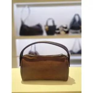 [갤러리아] [발리스윗]핸들포인트스웨이드백 SP9ZAB19