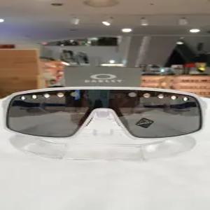 [트랜디카] 오클리 수트로 스포츠 선글라스 (OO9406A-27)