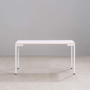 L150004 리시스커스텀 베이직 책상 1400X600