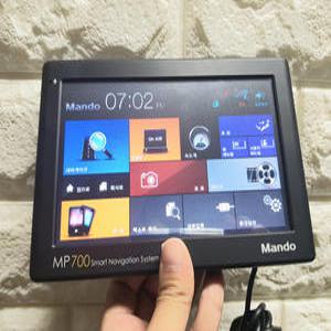 중고 한라홀딩스 MANDO 만도 MP700 지니맵 2D  8GB 내비게이션